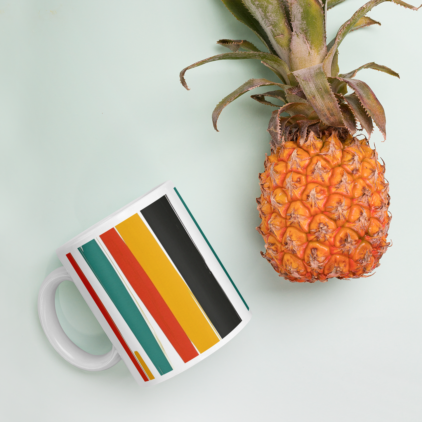 Chic Pattern Mug – Stylish and Unique Gift for Art Enthusiasts