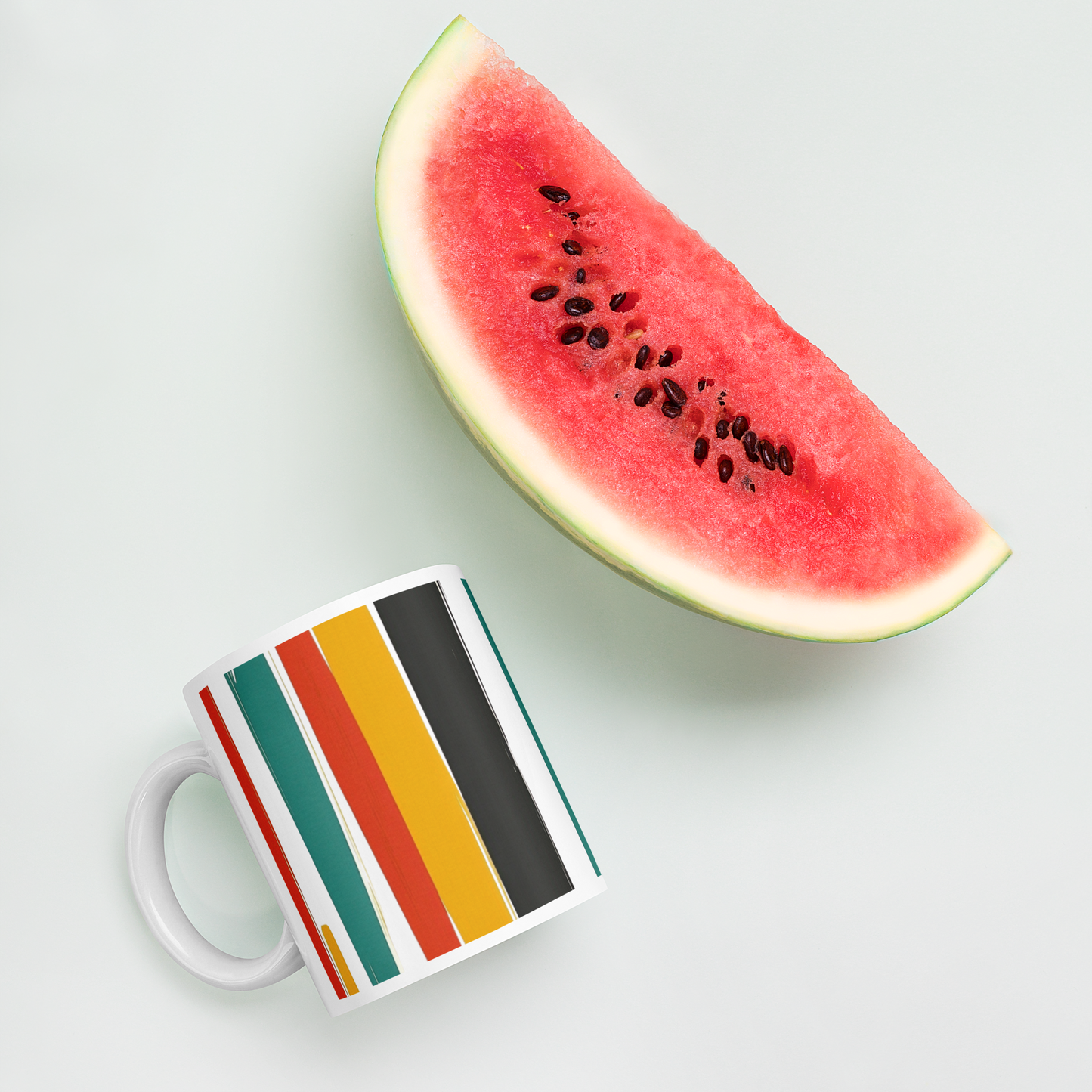 Chic Pattern Mug – Stylish and Unique Gift for Art Enthusiasts